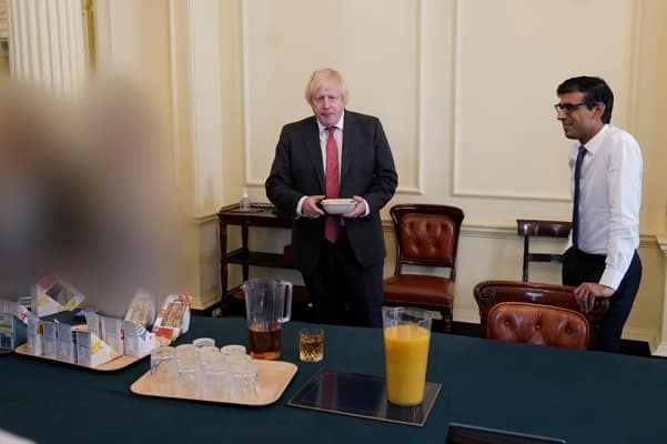 No 10 during Covid lockdowns was a ‘pantomime’ with ‘Wine Time Fridays’ and a ‘culture of not adhering to any rules’ – London Business News | London Wallet No 10 during Covid lockdowns was a ‘pantomime’ with ‘Wine Time Fridays’ and a ‘culture of not adhering to any rules’ – London Business News | London Wallet