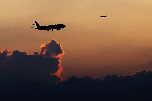 Cutting the cost of company travel expenses Cutting the cost of company travel expenses