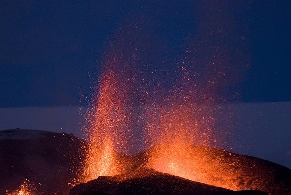 Icelandic Met Office warns of ‘tremendous uncertainty’ amid fears of an imminent volcanic eruption