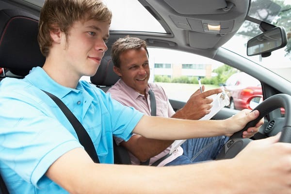 Ten tips for taking your driving test in London