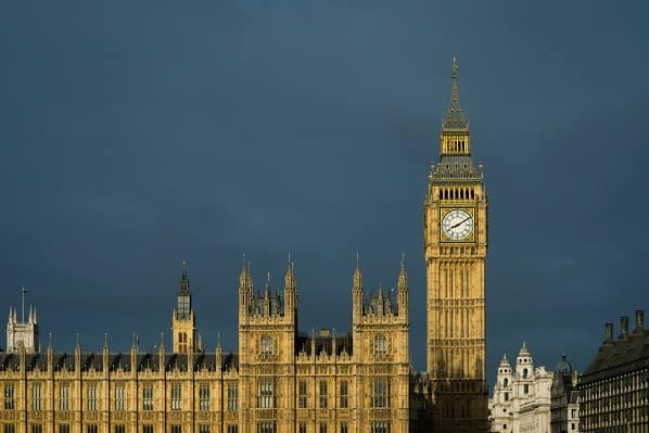 Stretching the truth: New research reveals negative effects of exaggerative political statements Stretching the truth: New research reveals negative effects of exaggerative political statements